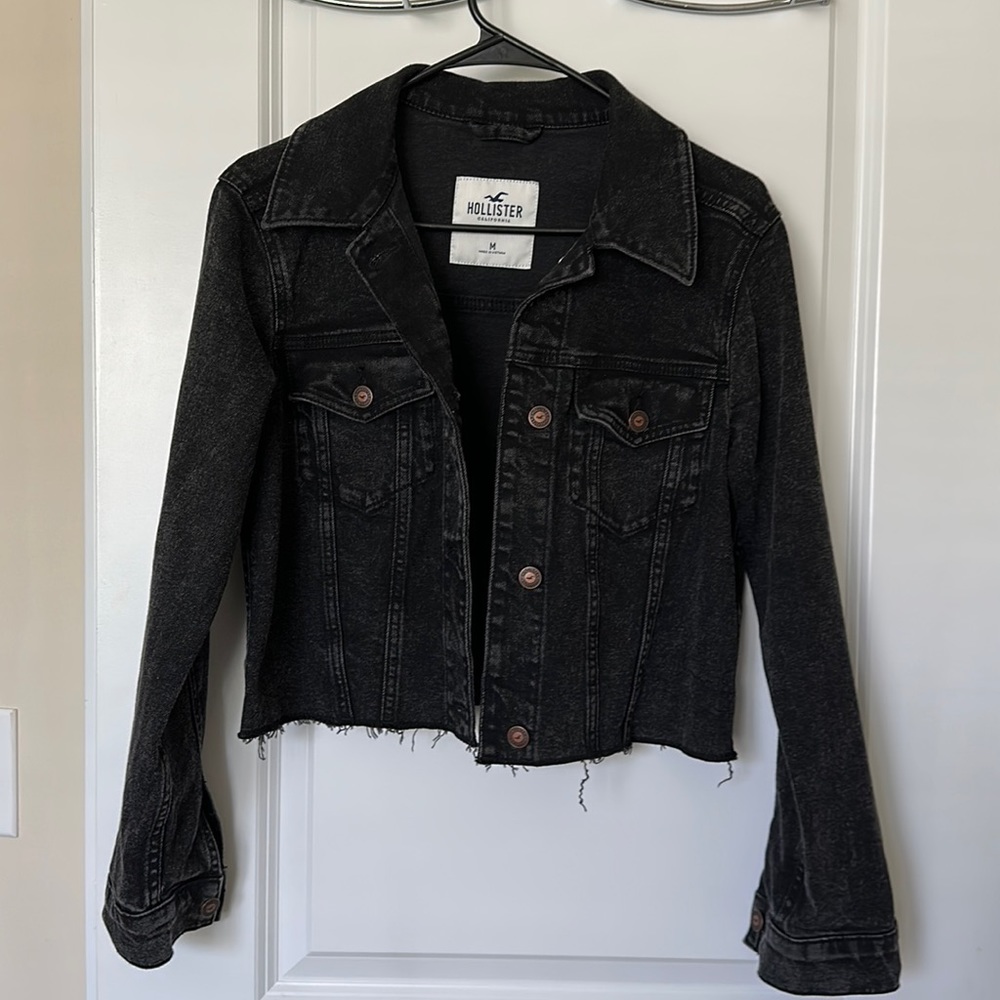 Hollister Cropped Denim Jacket